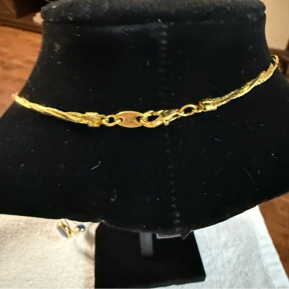 Avon “Color Classics” necklace goldtone/blue NIB 1997 vintage - Picture 4 of 7